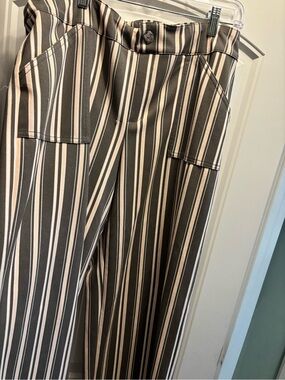Striped women’s Casual Trousers — Brown & Cream